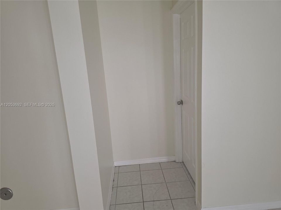 For Rent: $3,200 (3 beds, 2 baths, 1301 Square Feet)