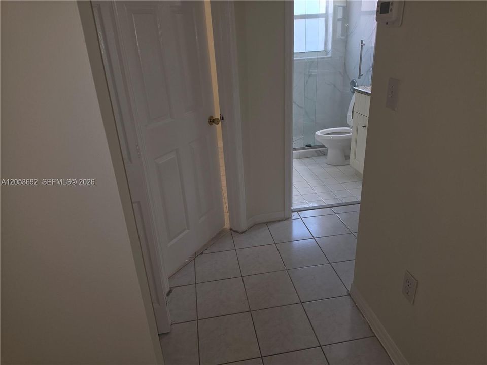 For Rent: $3,200 (3 beds, 2 baths, 1301 Square Feet)