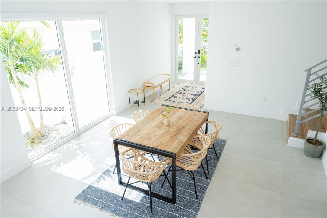 For Rent: $8,000 (3 beds, 4 baths, 5140 Square Feet)