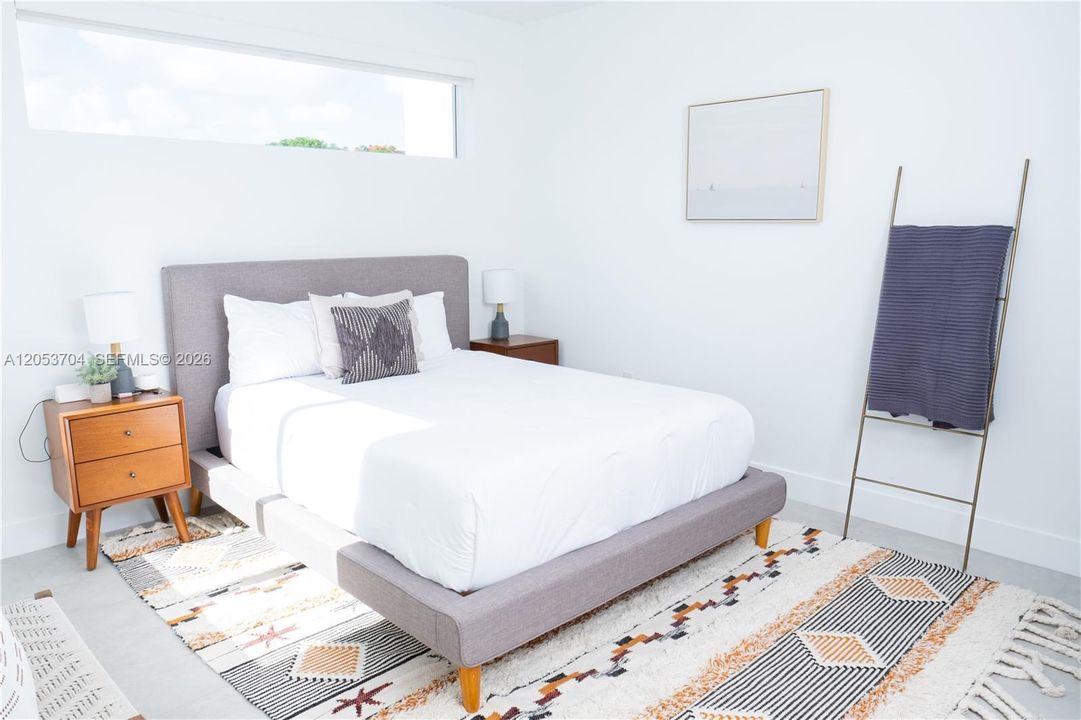 For Rent: $8,000 (3 beds, 4 baths, 5140 Square Feet)