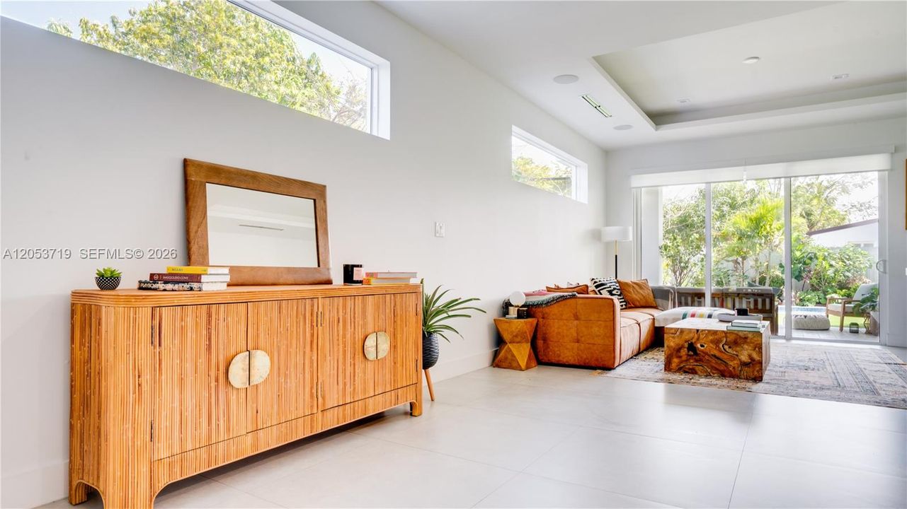 For Rent: $7,000 (3 beds, 4 baths, 5140 Square Feet)