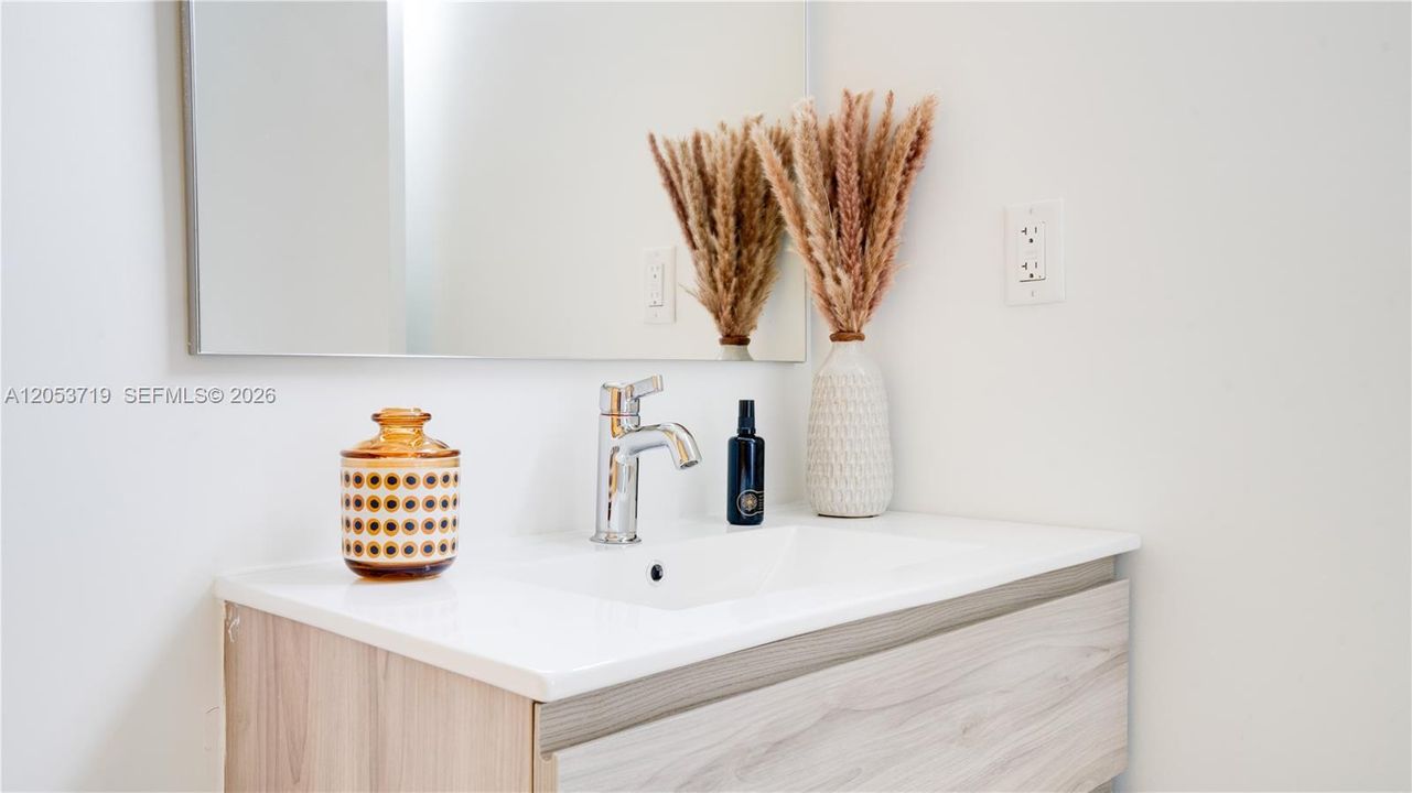 For Rent: $7,000 (3 beds, 4 baths, 5140 Square Feet)