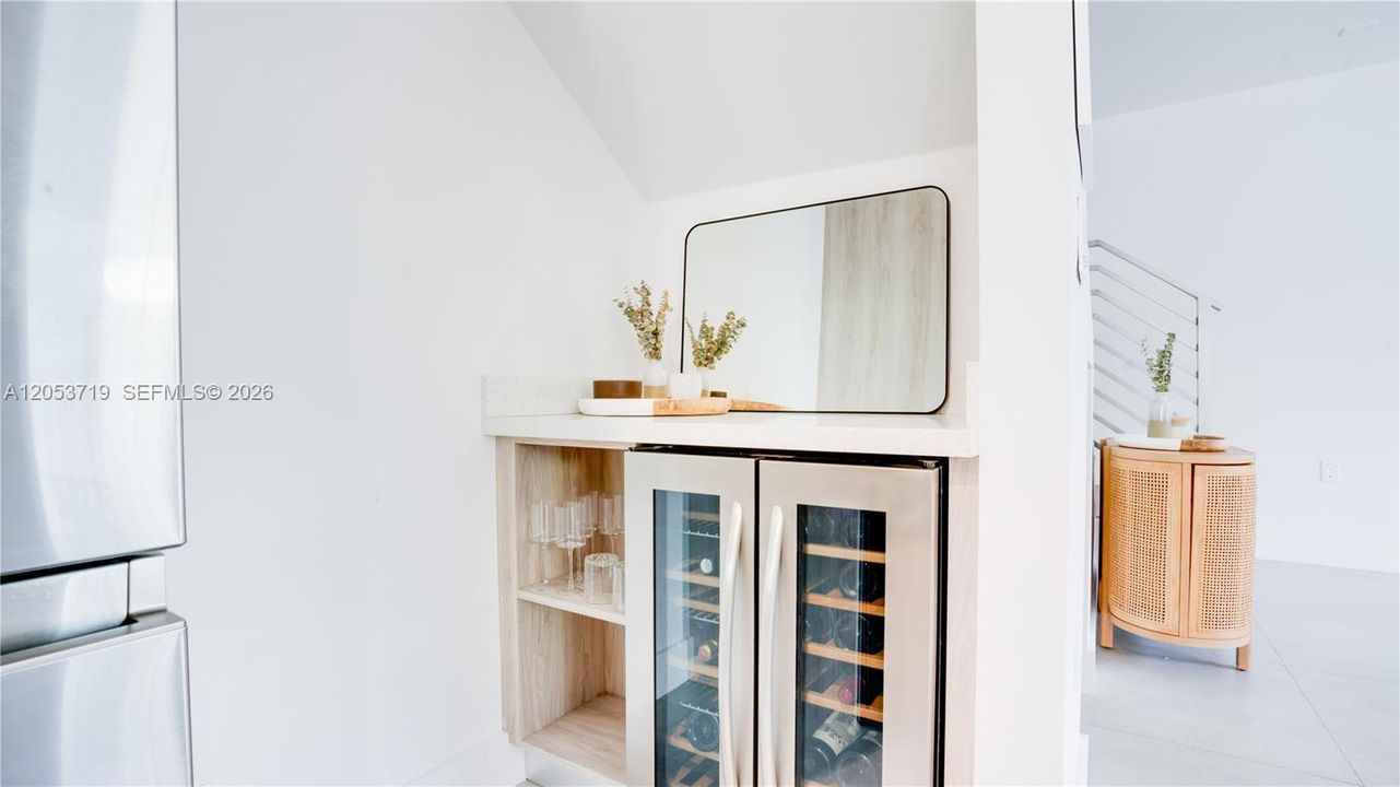 For Rent: $7,000 (3 beds, 4 baths, 5140 Square Feet)