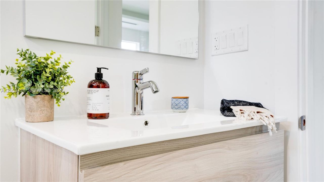 For Rent: $7,000 (3 beds, 4 baths, 5140 Square Feet)