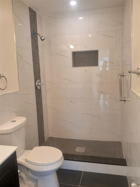В аренду: $2,400 (2 спален, 2 ванн, 1174 Квадратных фут)