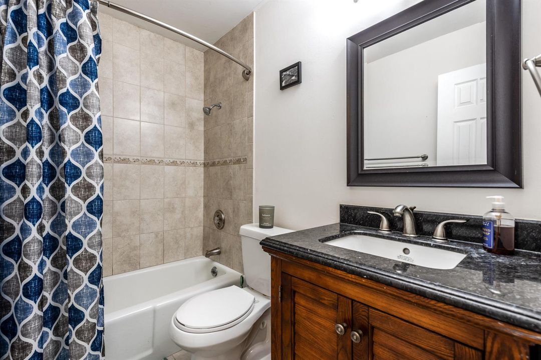 4317 Applectrest Dr-15
