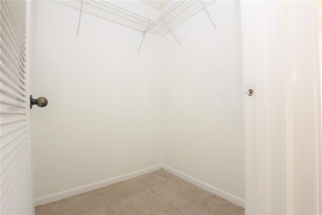 Walk in Closet