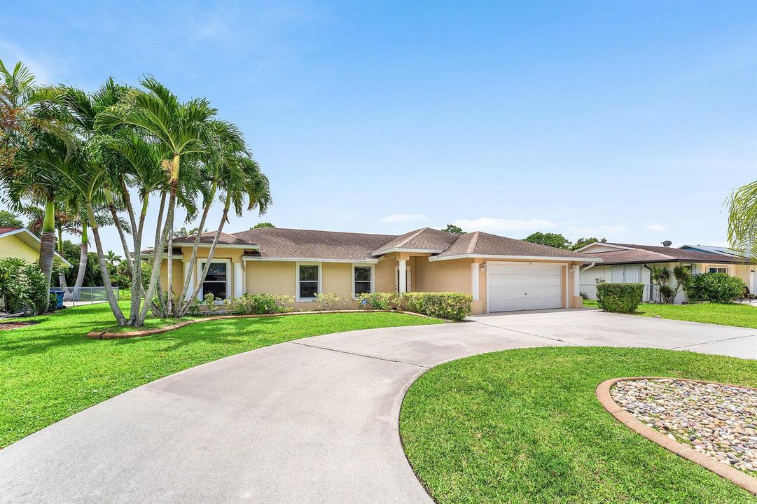 003-126SandpiperAvenue-RoyalPalmBeach-FL