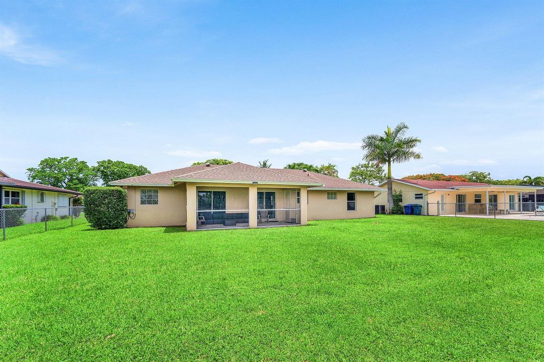 033-126SandpiperAvenue-RoyalPalmBeach-FL