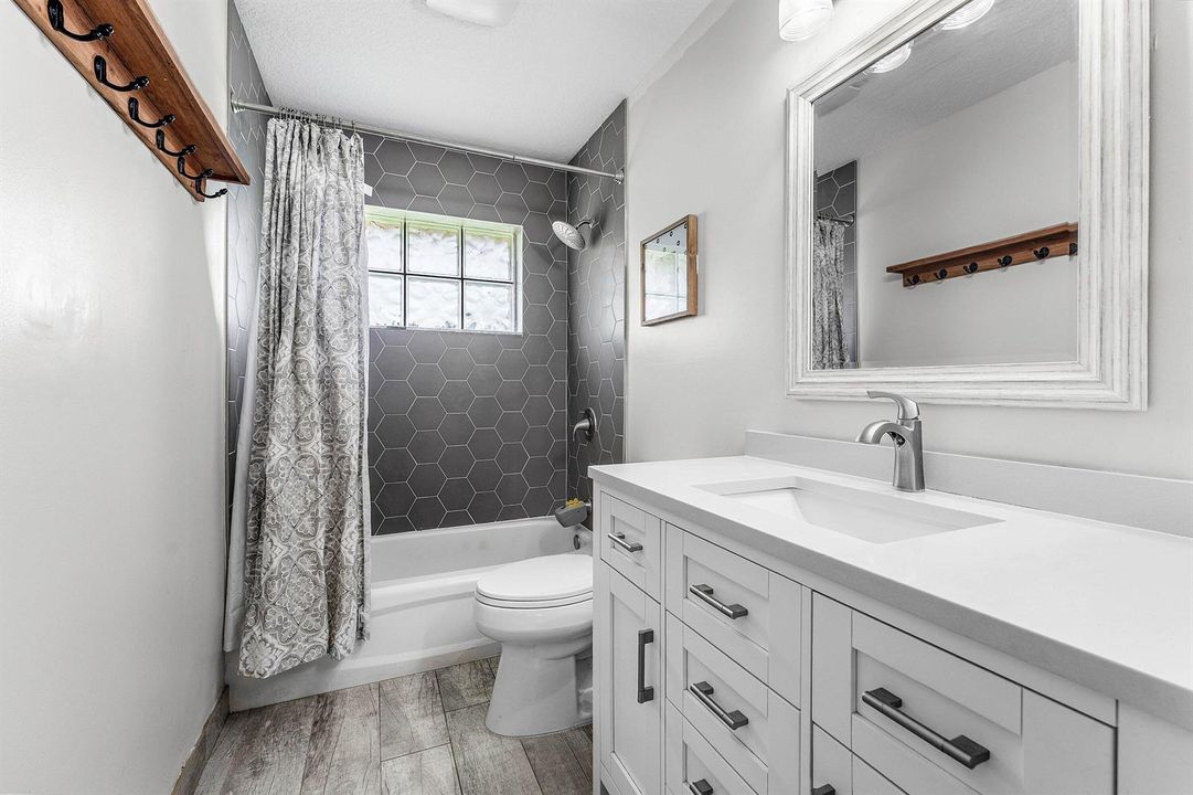 025-126SandpiperAvenue-RoyalPalmBeach-FL