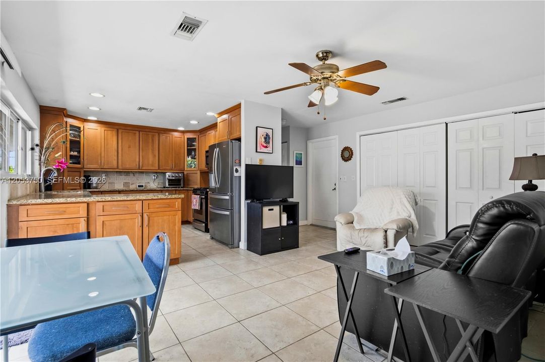 For Sale: $945,000 (4 beds, 3 baths, 2190 Square Feet)