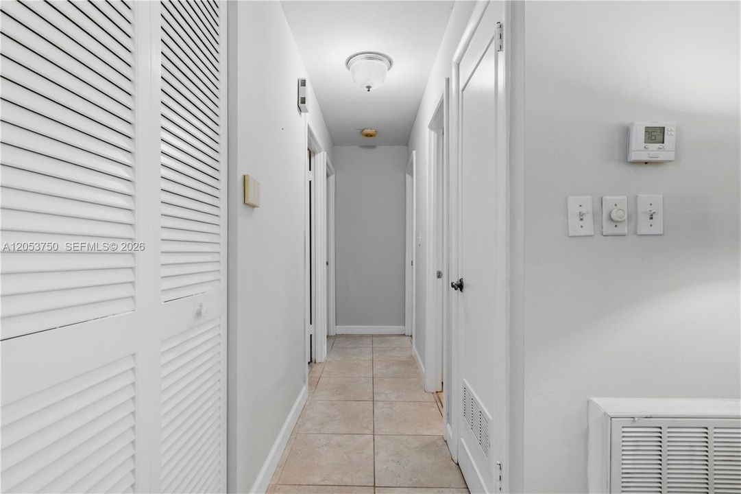 For Sale: $945,000 (4 beds, 3 baths, 2190 Square Feet)