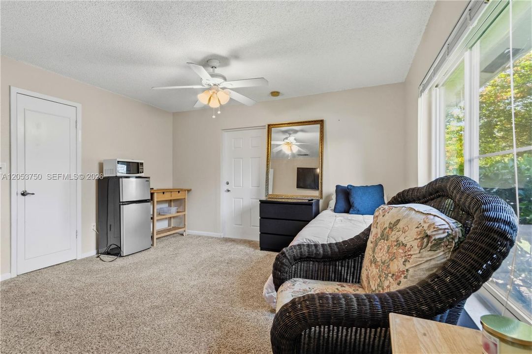 For Sale: $945,000 (4 beds, 3 baths, 2190 Square Feet)
