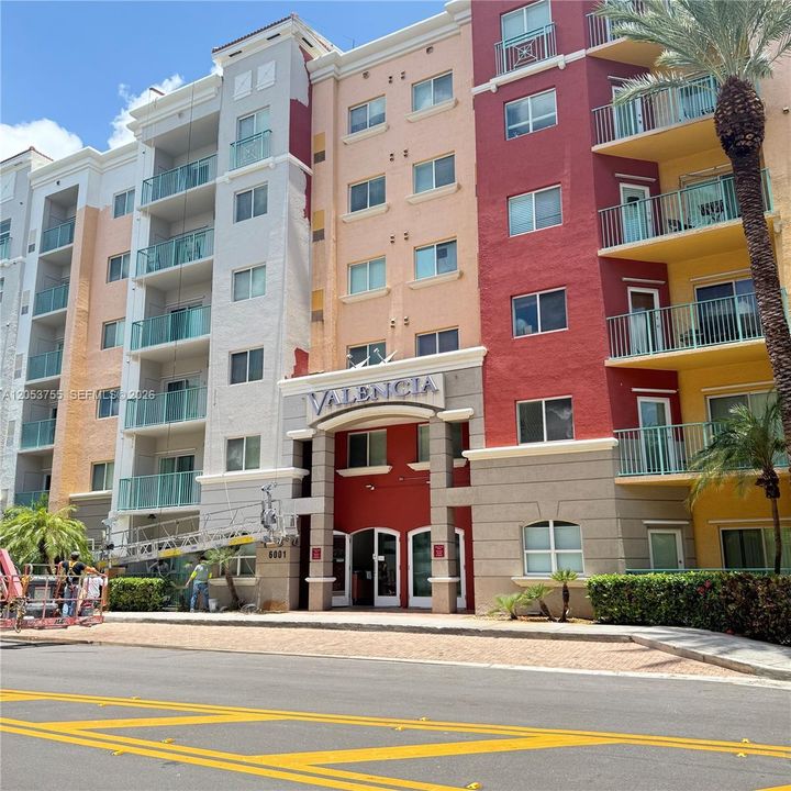 For Rent: $2,100 (1 beds, 1 baths, 522 Square Feet)