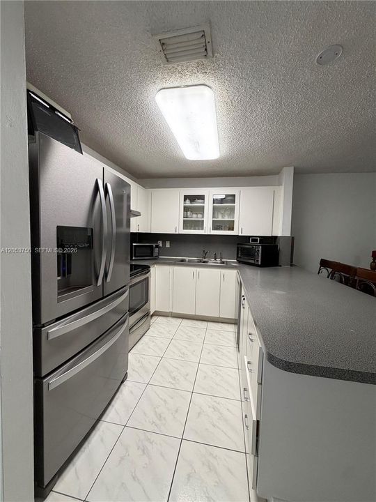En Renta: $3,100 (3 camas, 2 baños, 1260 Pies cuadrados)