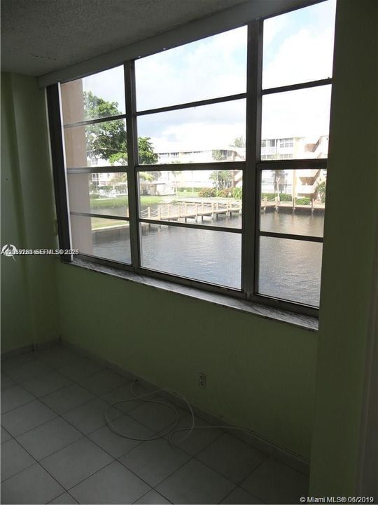 В аренду: $1,950 (1 спален, 1 ванн, 780 Квадратных фут)