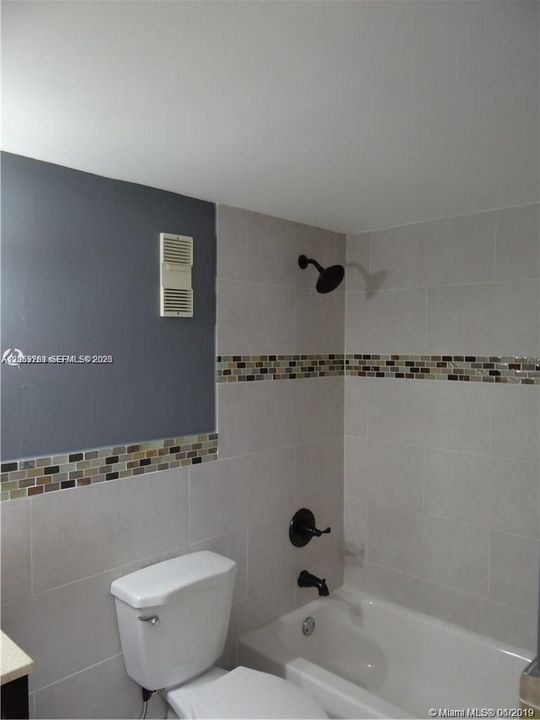 В аренду: $1,950 (1 спален, 1 ванн, 780 Квадратных фут)