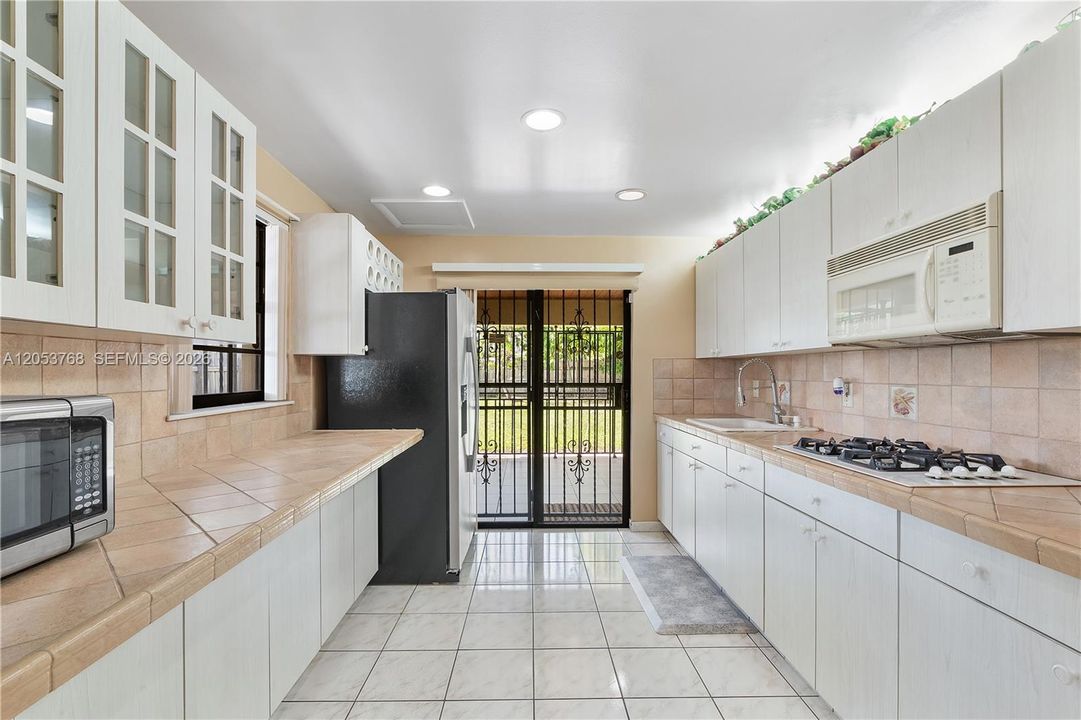 En Renta: $3,400 (3 camas, 1 baños, 1396 Pies cuadrados)