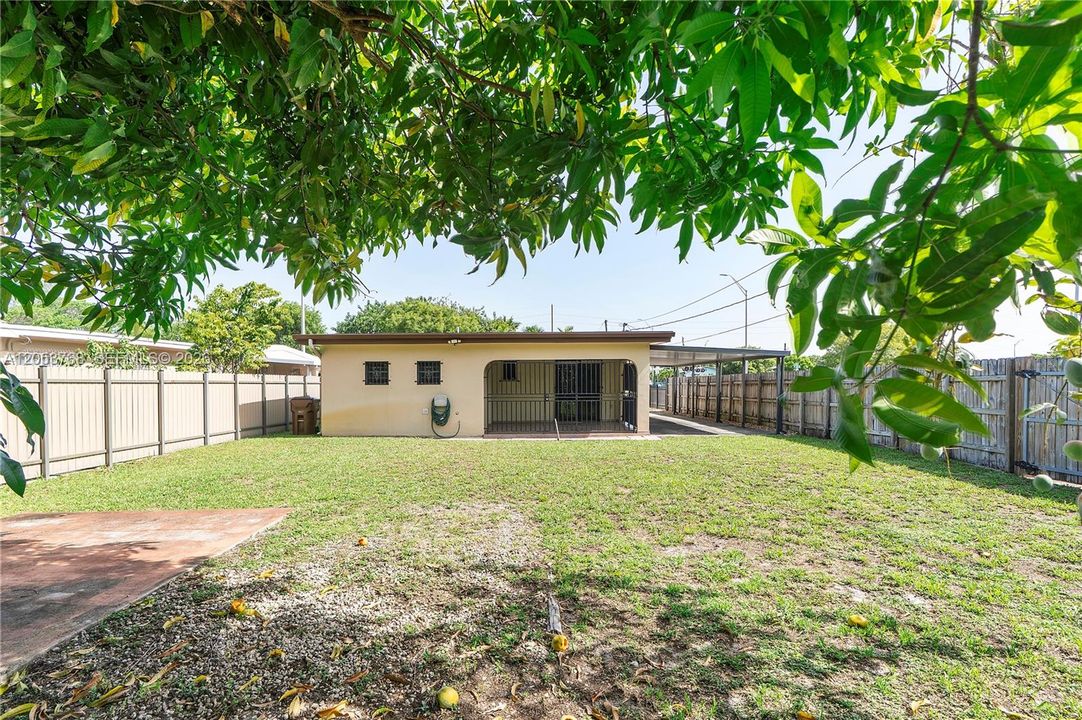 En Renta: $3,400 (3 camas, 1 baños, 1396 Pies cuadrados)