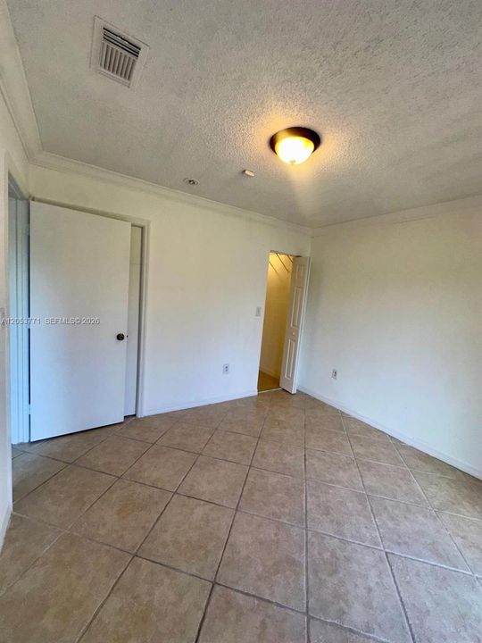 En Renta: $2,650 (2 camas, 2 baños, 1160 Pies cuadrados)