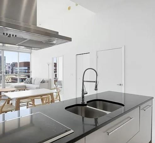 En Venta: $1,000,000 (2 camas, 2 baños, 1320 Pies cuadrados)