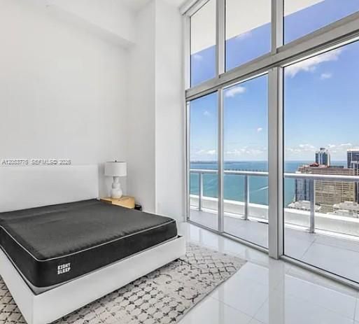 En Venta: $1,000,000 (2 camas, 2 baños, 1320 Pies cuadrados)