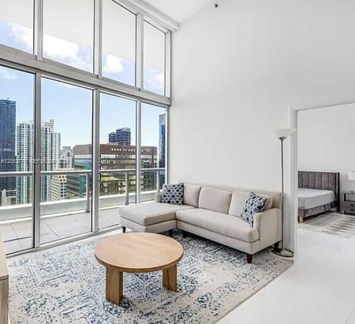 En Venta: $1,000,000 (2 camas, 2 baños, 1320 Pies cuadrados)