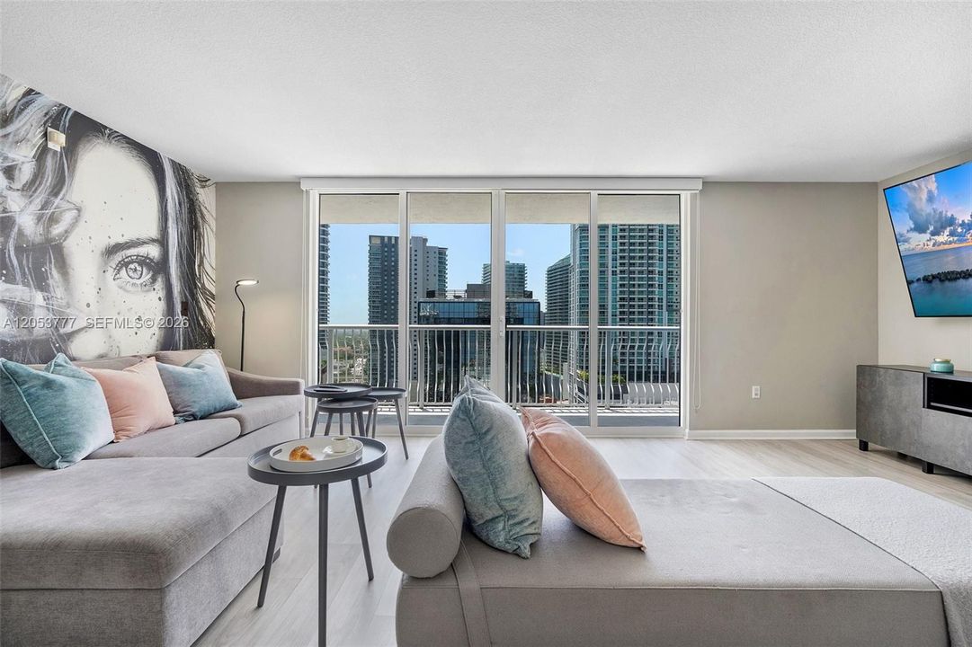 En Venta: $749,990 (2 camas, 2 baños, 1105 Pies cuadrados)