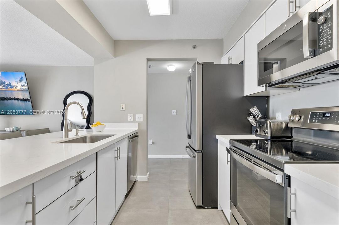 En Venta: $749,990 (2 camas, 2 baños, 1105 Pies cuadrados)