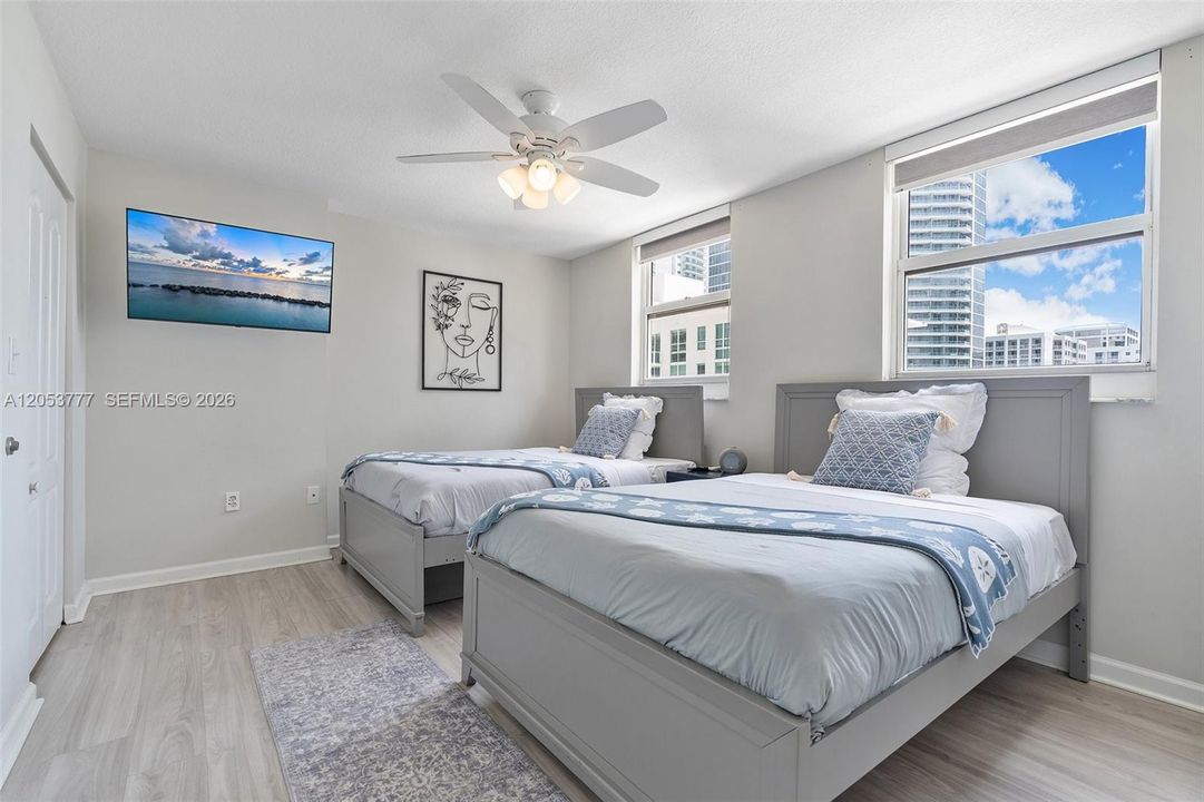 En Venta: $749,990 (2 camas, 2 baños, 1105 Pies cuadrados)
