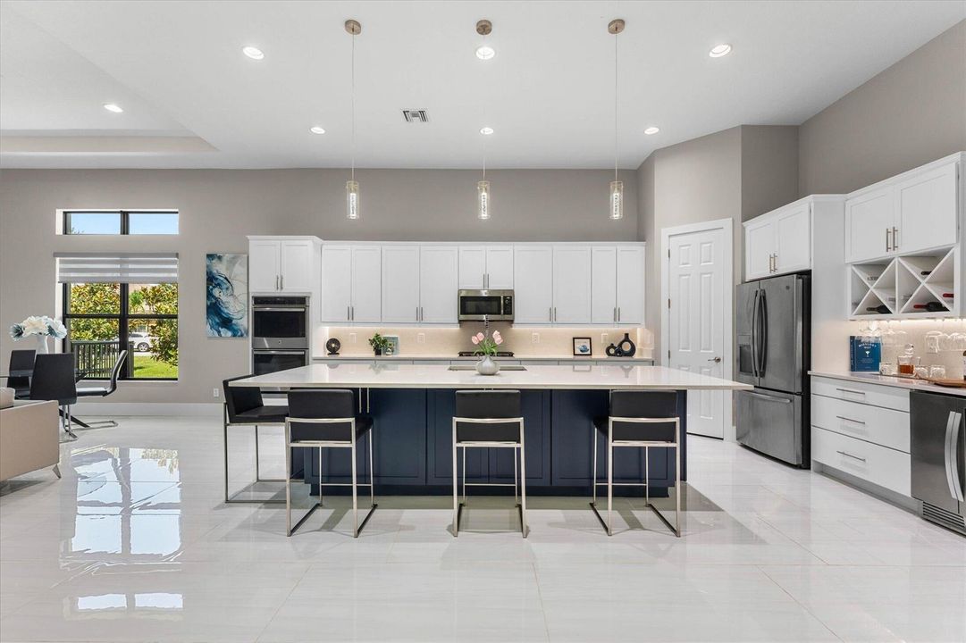 07-12110 Kalmar Cir N, Parkland-10