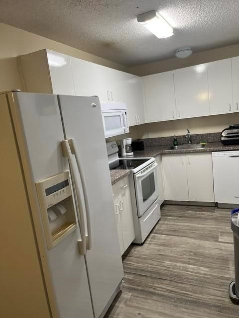 Kitchen 1 5070E