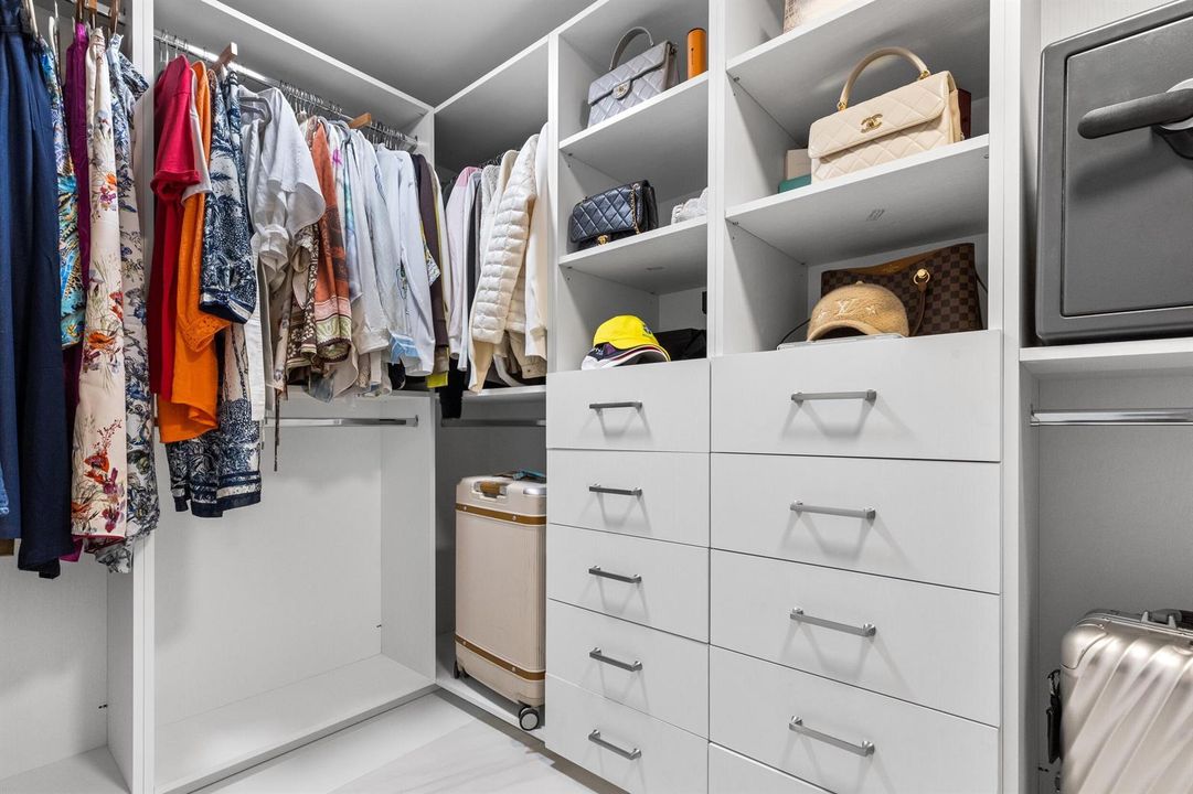 Master Closet 1
