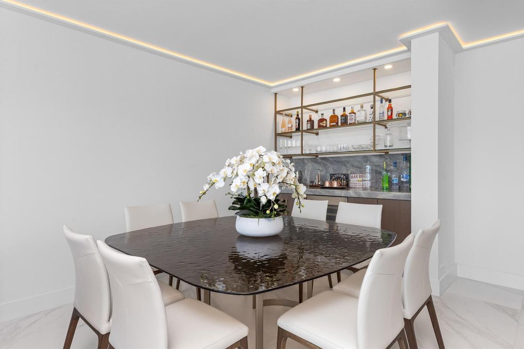 Dining 1