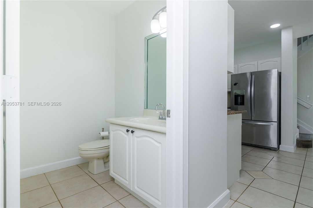 For Rent: $3,500 (3 beds, 2 baths, 1822 Square Feet)