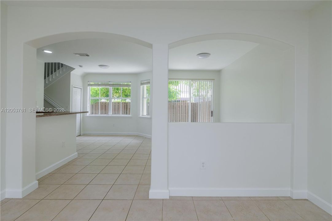 For Rent: $3,500 (3 beds, 2 baths, 1822 Square Feet)