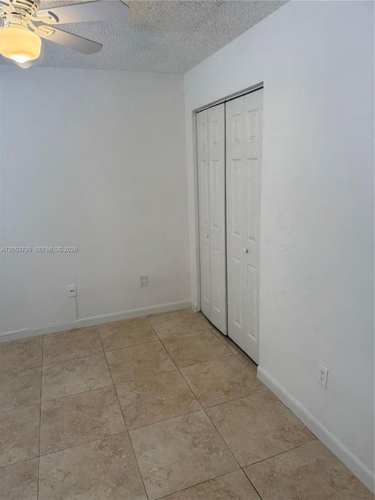 For Rent: $1,960 (2 beds, 1 baths, 749 Square Feet)