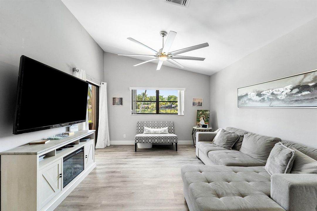 007-21506SummertraceCircle-BocaRaton-FL-