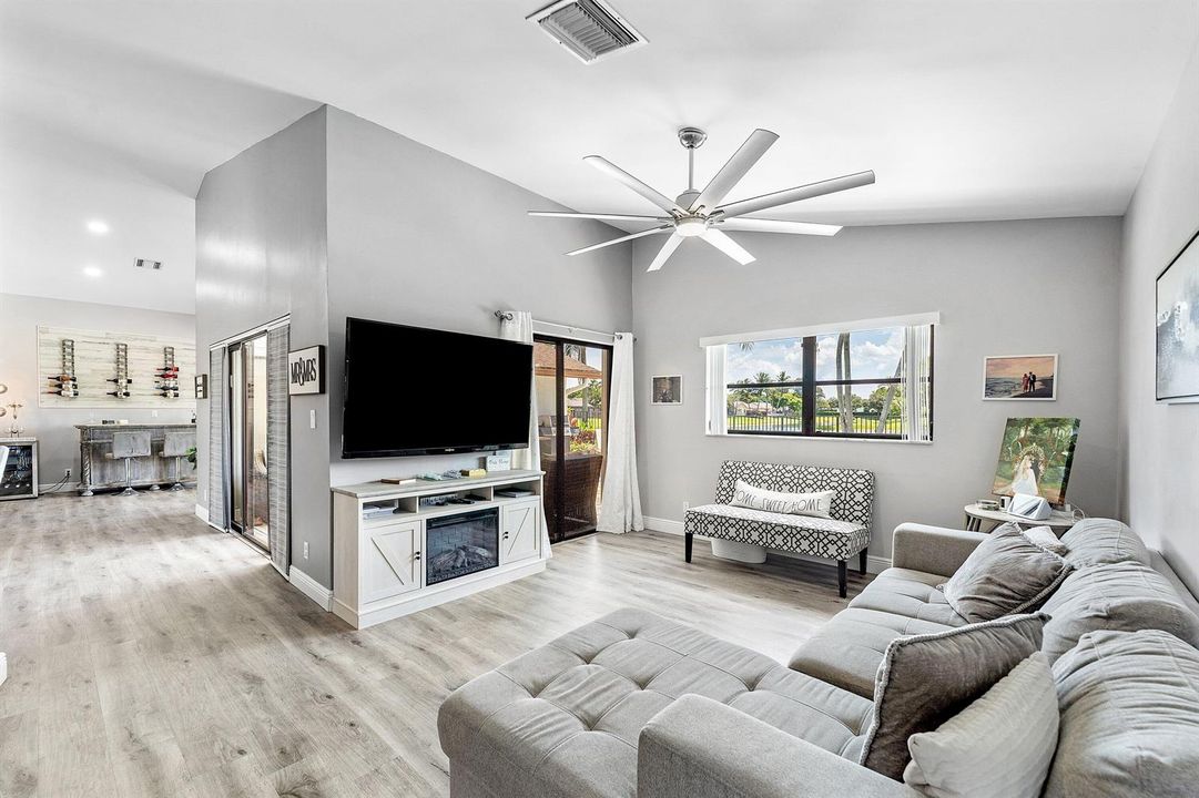 008-21506SummertraceCircle-BocaRaton-FL-