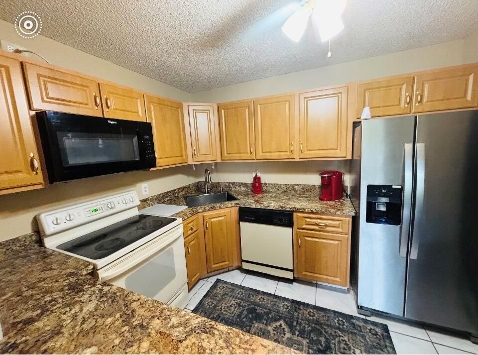 Open Kitchen