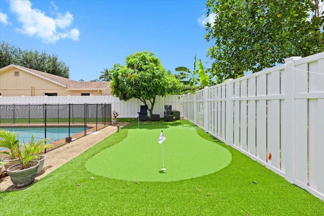 En Venta: $615,000 (3 camas, 2 baños, 1193 Pies cuadrados)
