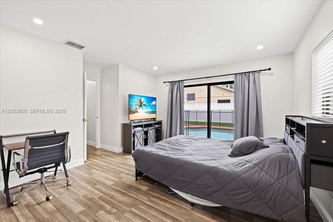 En Venta: $615,000 (3 camas, 2 baños, 1193 Pies cuadrados)