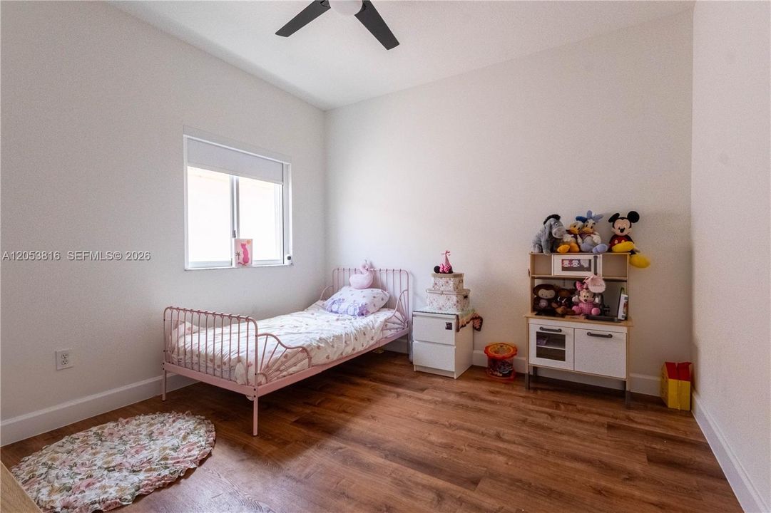 En Venta: $1,490,000 (5 camas, 3 baños, 3052 Pies cuadrados)