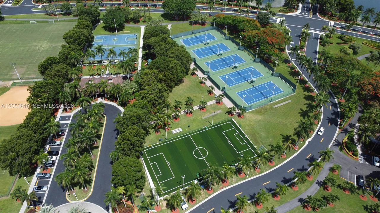 En Venta: $1,490,000 (5 camas, 3 baños, 3052 Pies cuadrados)
