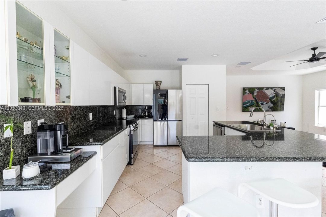 En Venta: $1,490,000 (5 camas, 3 baños, 3052 Pies cuadrados)
