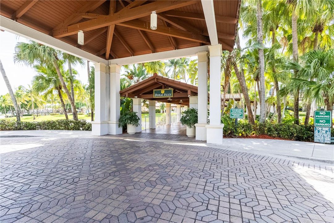 En Venta: $1,490,000 (5 camas, 3 baños, 3052 Pies cuadrados)