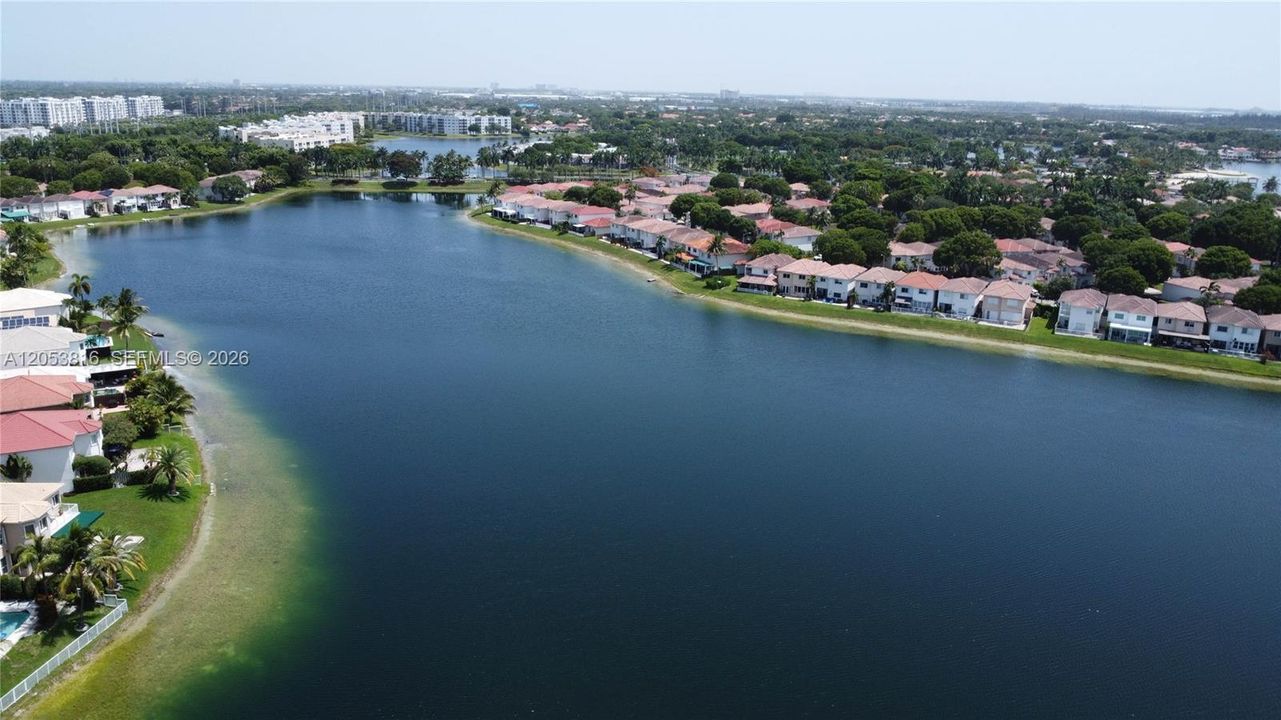 En Venta: $1,490,000 (5 camas, 3 baños, 3052 Pies cuadrados)