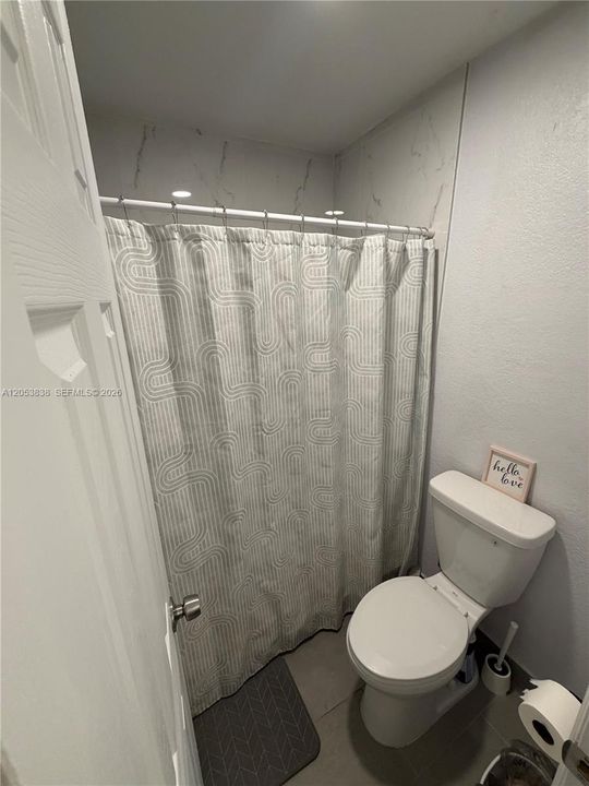 En Renta: $2,400 (2 camas, 2 baños, 1242 Pies cuadrados)