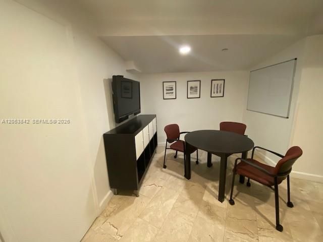 En Renta: $1,050 (0 camas, 0 baños, 0 Pies cuadrados)