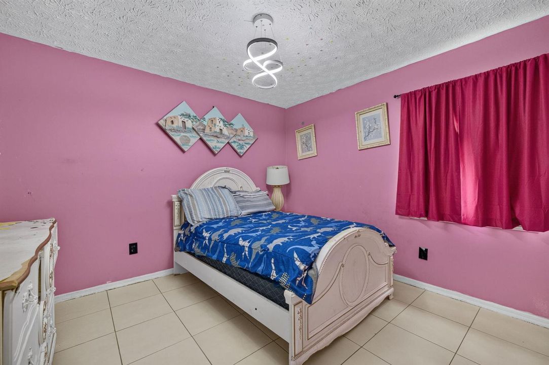 24-web-or-mls-3A5A3057